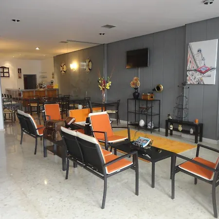 Готель Villamarta Jerez